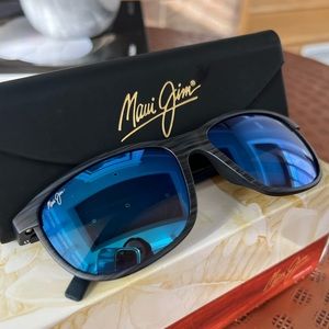 Maui Jim Blue Hawaii men’s sunglasses
